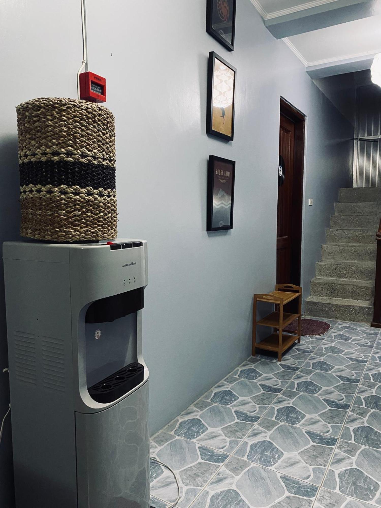 Lakayo Hillside Apartelle San Juan  Luaran gambar