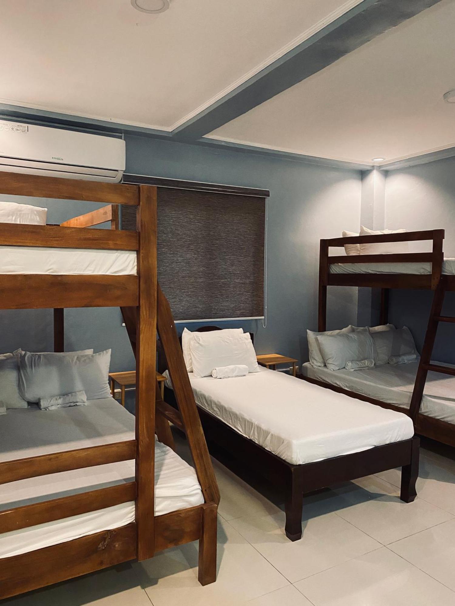 Lakayo Hillside Apartelle San Juan  Luaran gambar