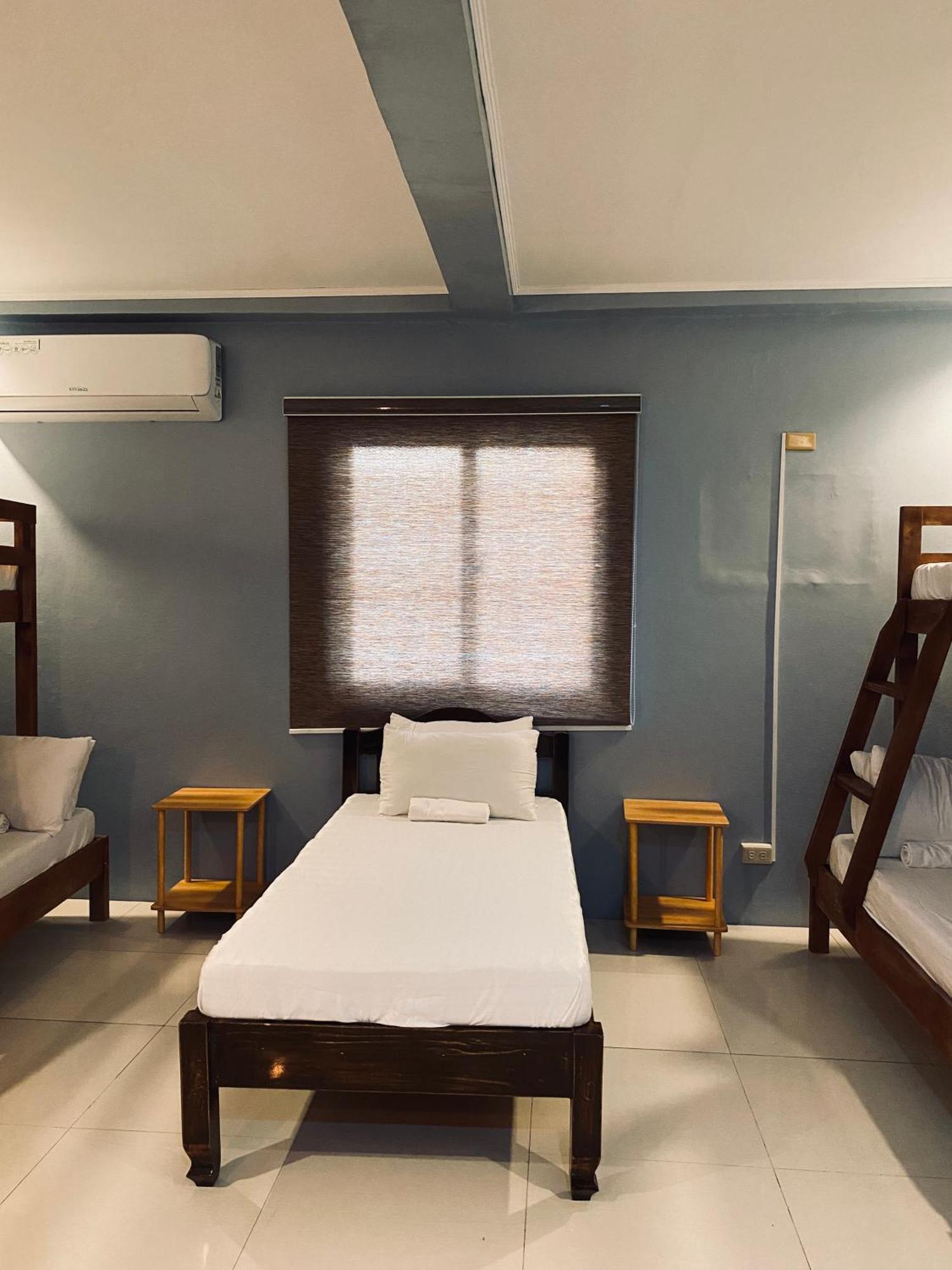Lakayo Hillside Apartelle San Juan  Luaran gambar