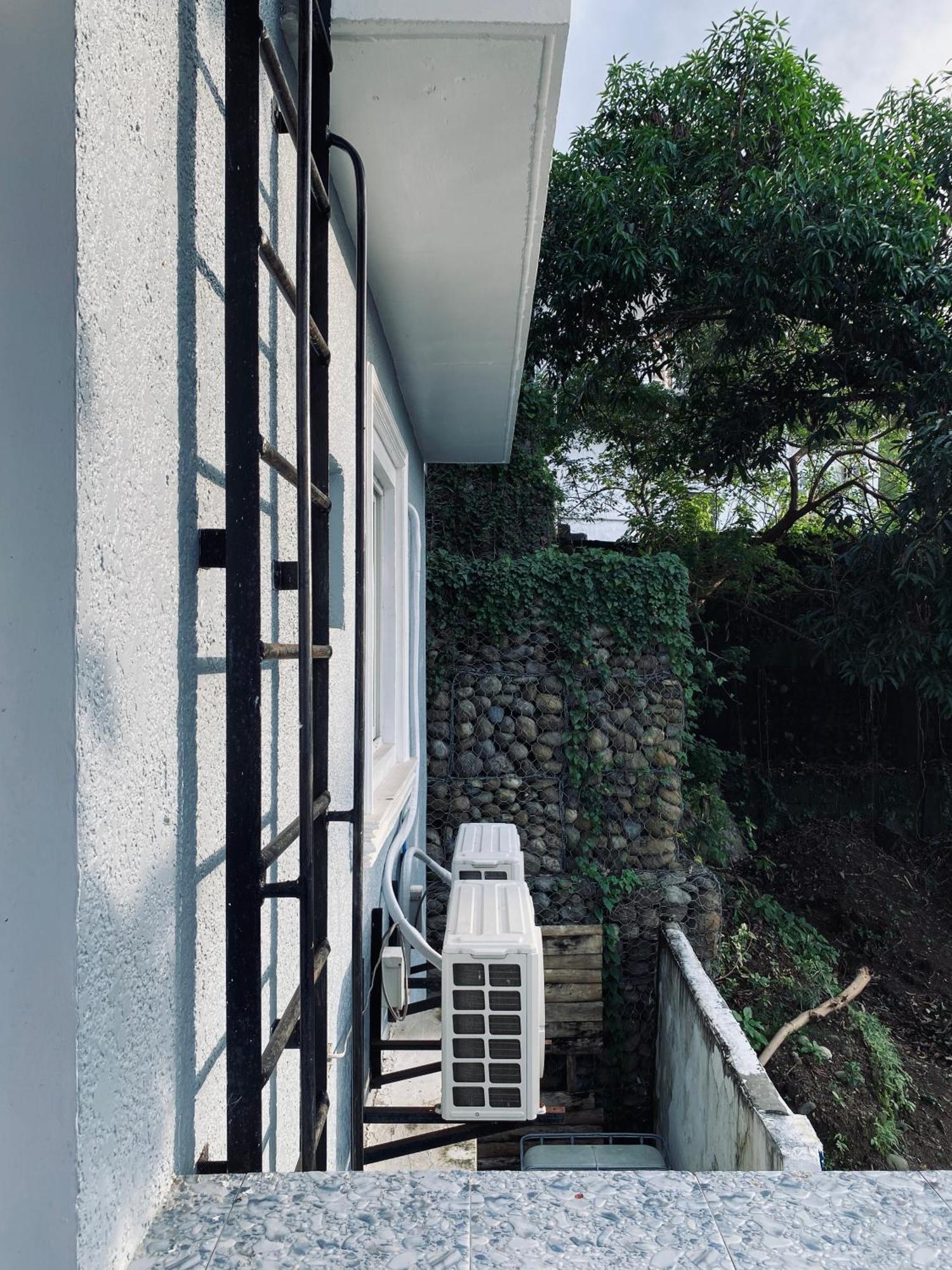 Lakayo Hillside Apartelle San Juan  Luaran gambar