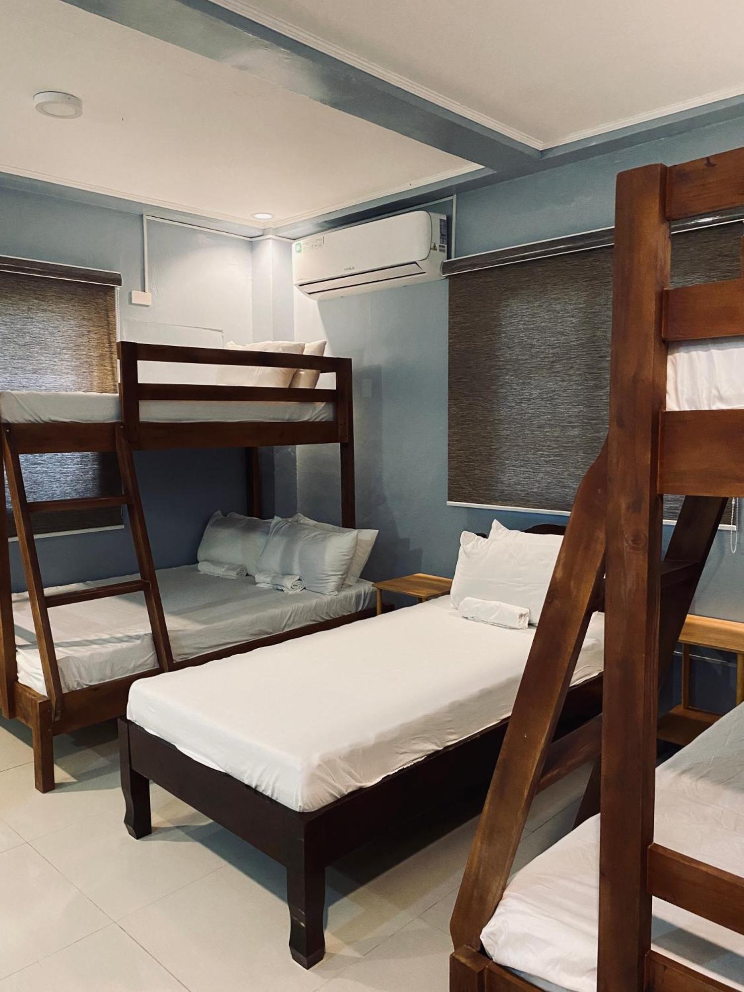 Lakayo Hillside Apartelle San Juan  Luaran gambar