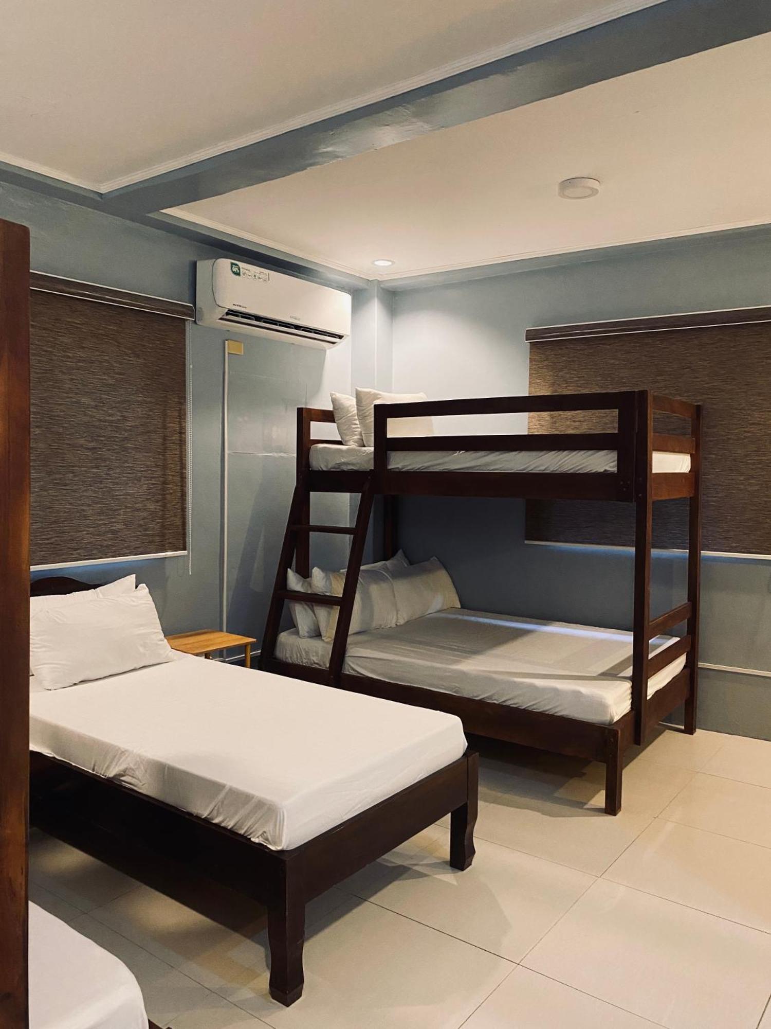 Lakayo Hillside Apartelle San Juan  Luaran gambar
