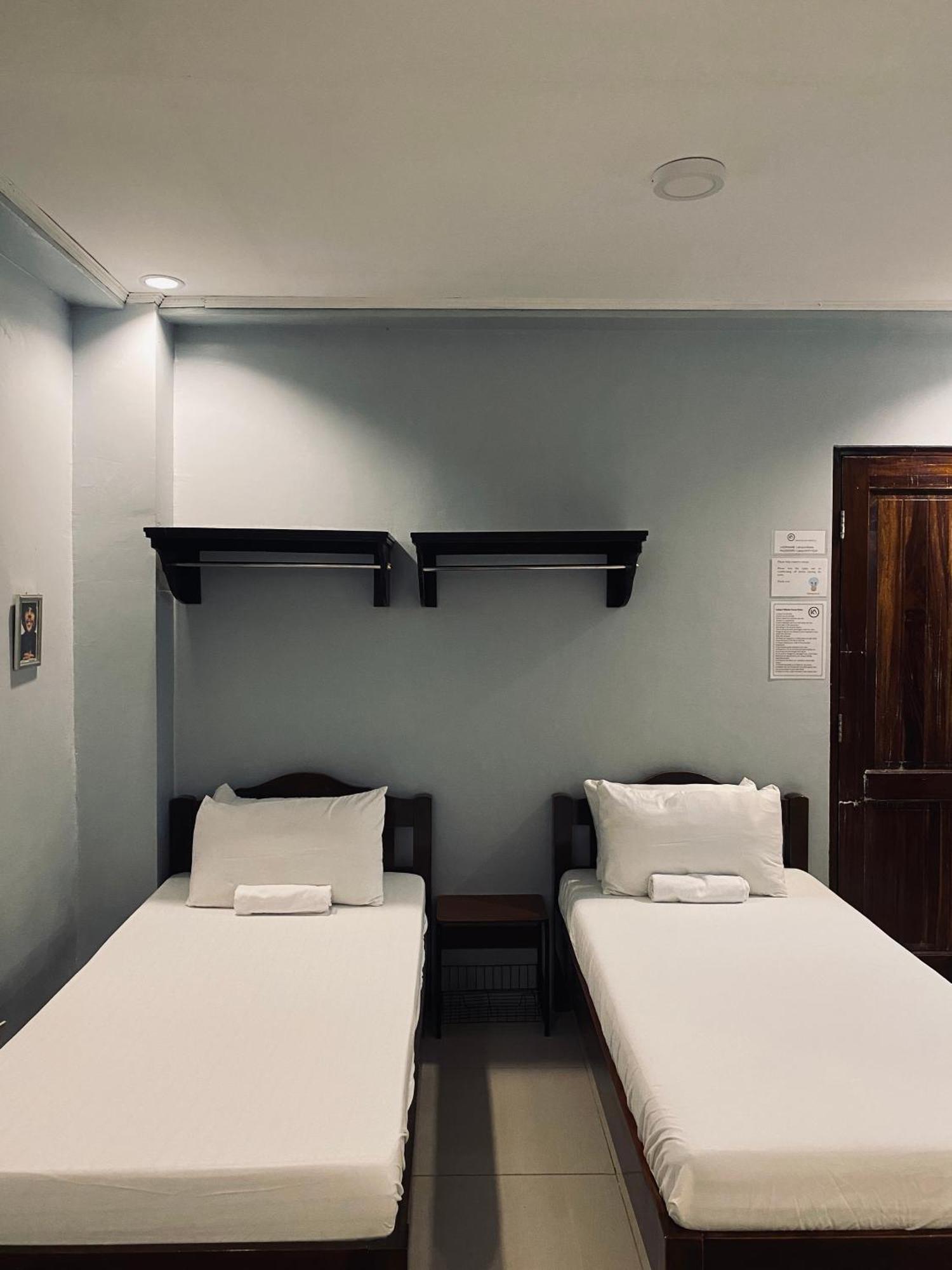 Lakayo Hillside Apartelle San Juan  Luaran gambar