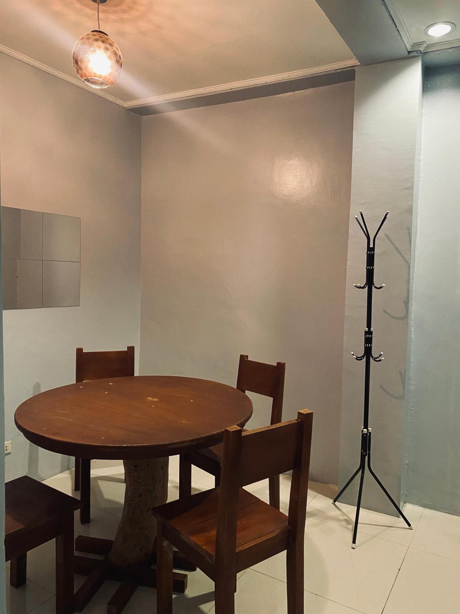 Lakayo Hillside Apartelle San Juan  Luaran gambar