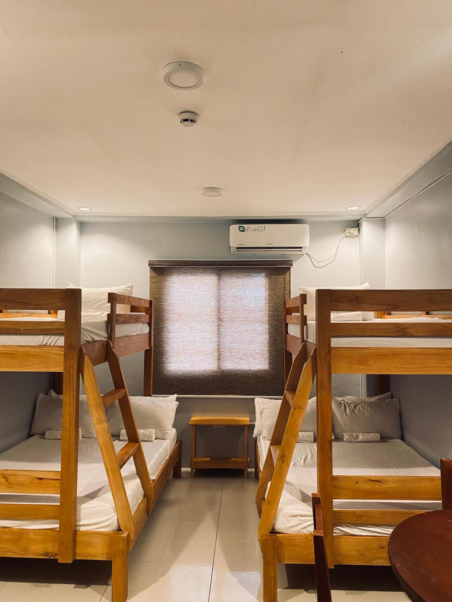 Lakayo Hillside Apartelle San Juan  Luaran gambar